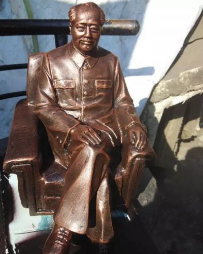 公园铜雕坐式毛主席毛泽东雕塑