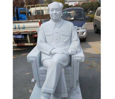 公园汉白玉石雕座椅休息的主席毛泽东雕塑