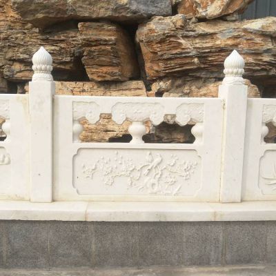 喷泉水池摆放汉白玉浮雕防护围栏栏板