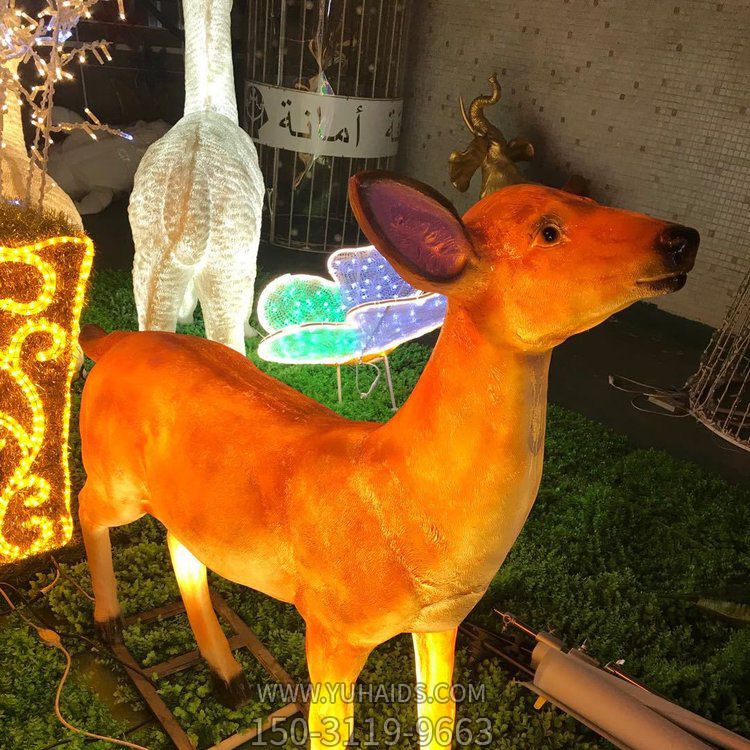 园林广场玻璃钢发光照明动物小鹿雕塑