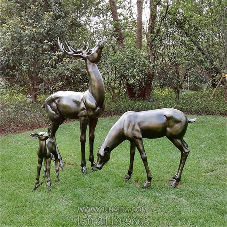 景区广场标志 动物雕塑玻璃钢仿铜几何彩绘鹿雕塑