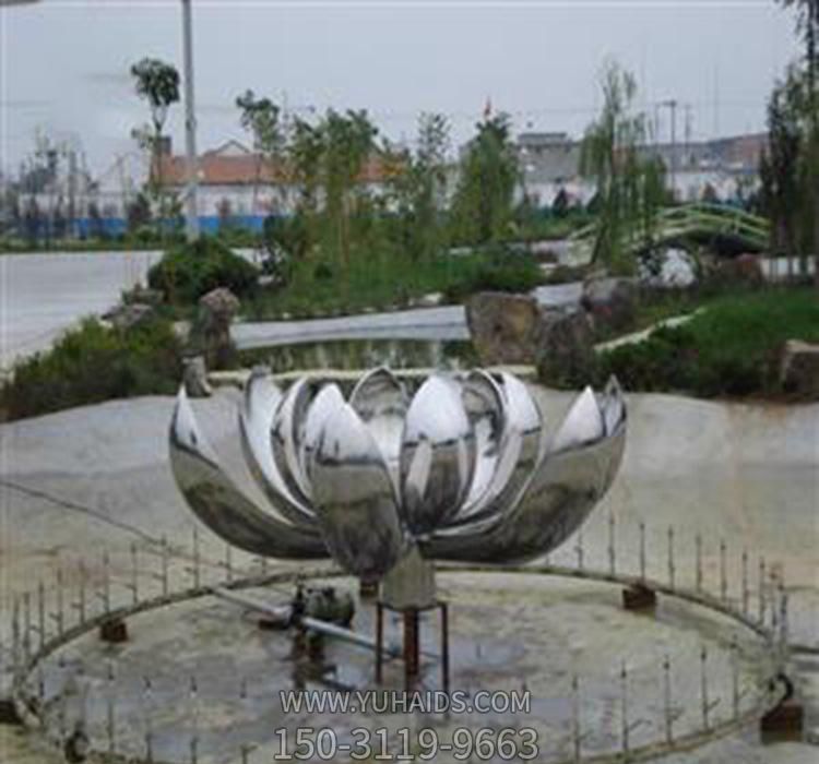 广场创意不锈钢水景艺术荷花雕塑