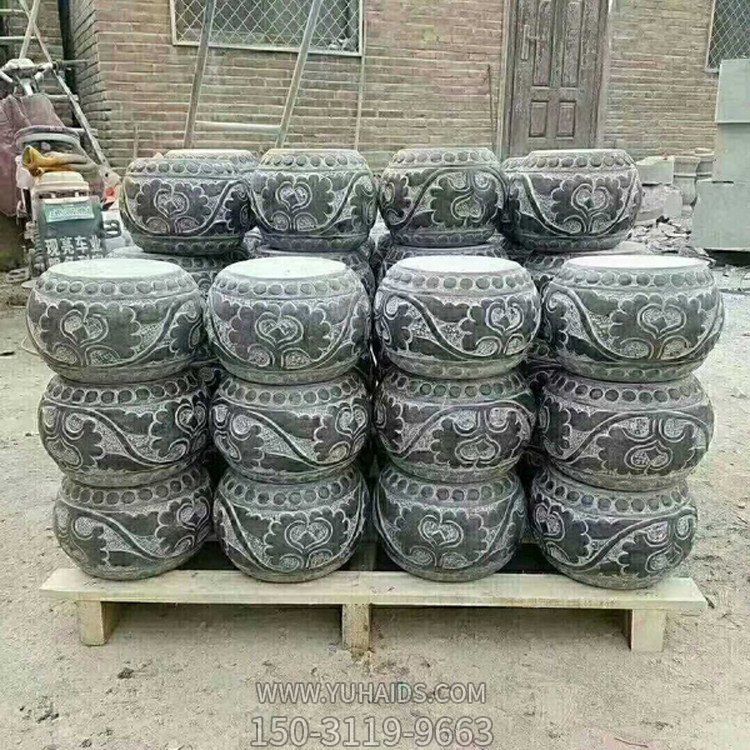 青石柱墩，寺庙柱子底部用的石墩子雕塑
