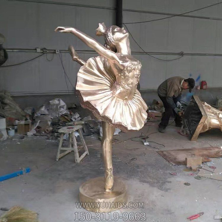 公园创意玻璃钢仿铜园林景区女孩跳舞雕塑