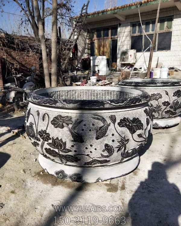 别墅庭院摆放天然石材青石浮雕荷花鲤鱼水缸雕塑