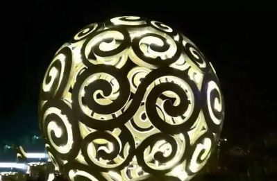 广场不锈钢发光镂空球雕塑