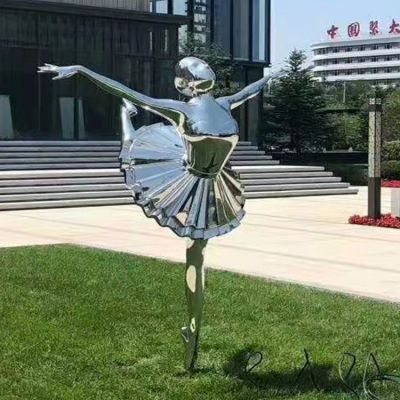 不锈钢镜面跳舞的人物雕塑城市街道广场景观摆件