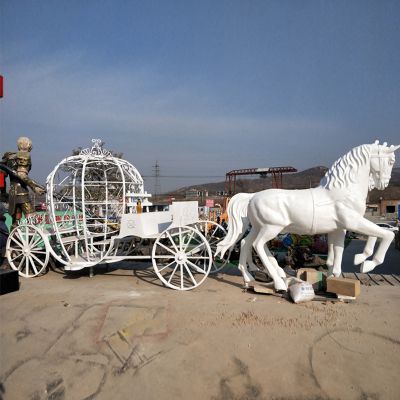儿童游乐园镂空玻璃钢马车雕塑