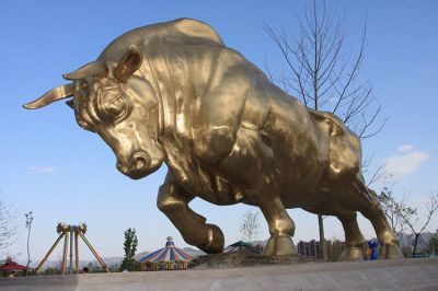 广场公司门口抽象黄铜牛雕塑 开荒牛拓荒牛雕塑