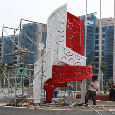 城市广场摆放不锈钢创意祥云艺术雕塑