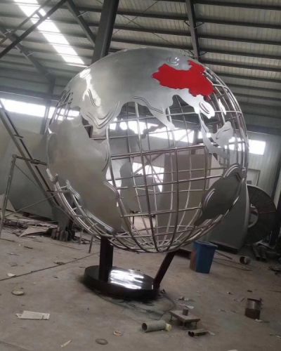 不锈钢网格金属镂空地球仪雕塑
