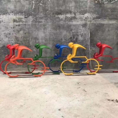 校园玻璃钢抽象运动骑自行车的人物雕塑