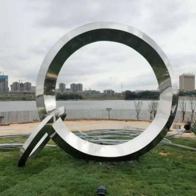 景区户外广场摆放创意抛光大圆环套小圆环雕塑