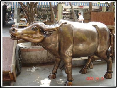广场华尔街牛仿铜动物雕塑