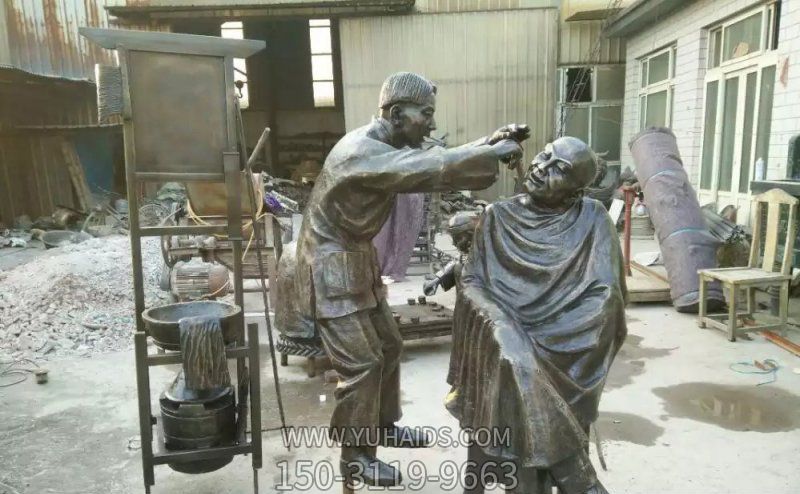 园林理发人物公园小品玻璃钢仿铜雕塑