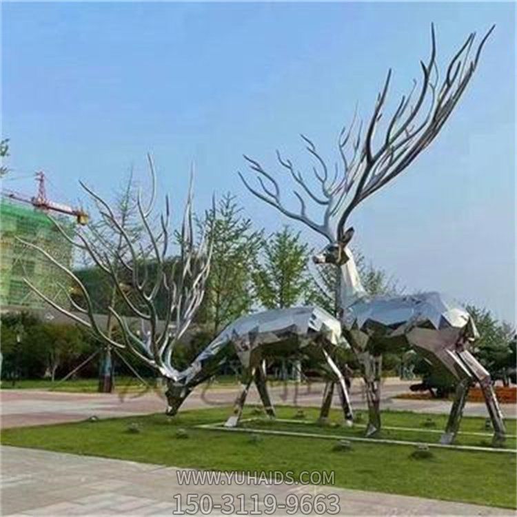 不锈钢镜面户外广场抽象梅花鹿雕塑