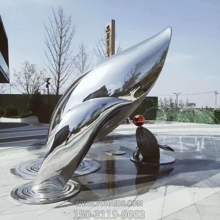 镜面户外水景摆件大型抽象海洋动物鲸鱼雕塑