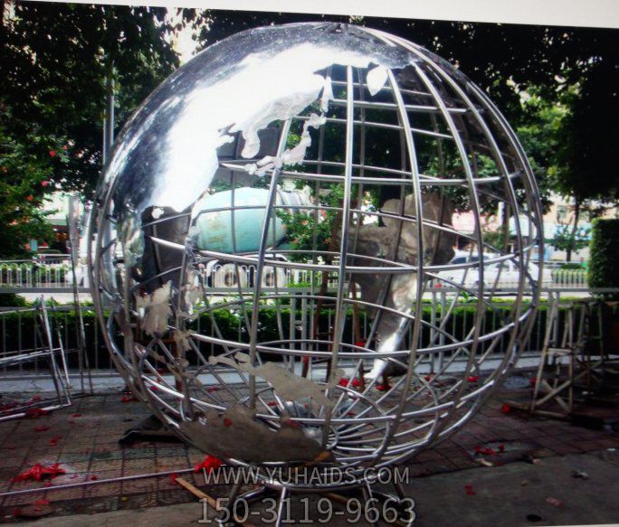 不锈钢金属镂空地球仪雕塑