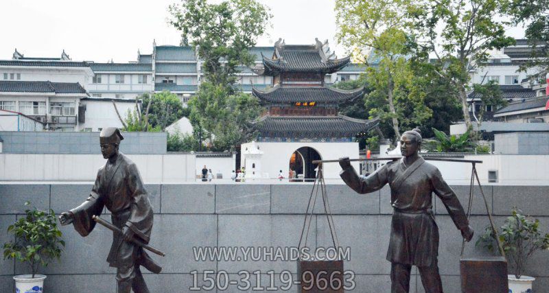 园林挑箱子的古代人物小品铜雕塑