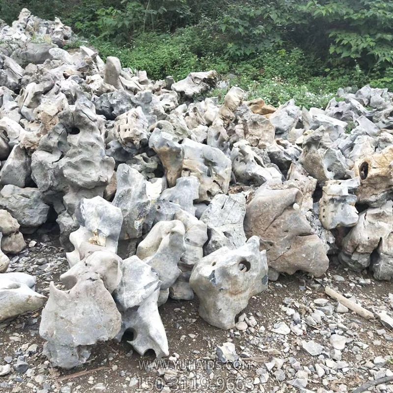 户外石雕抽象艺术太湖石雕塑
