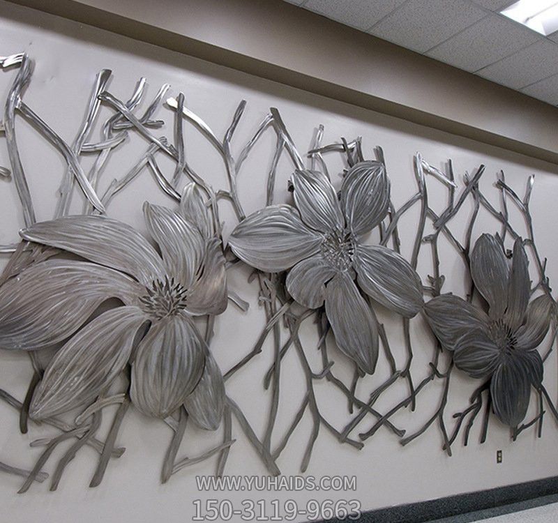 不锈钢浮雕墙壁上的花朵雕塑
