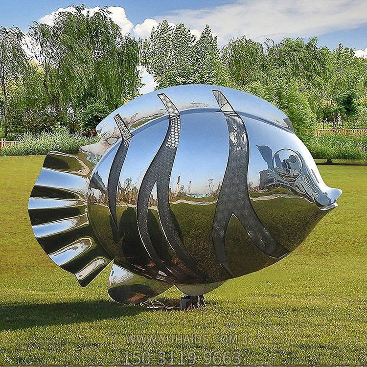 不锈钢镜面胖头鱼公园动物摆件雕塑