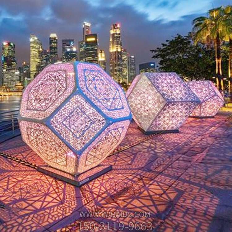 户外广场镂空创意不锈钢景观雕塑