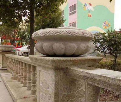 公园砂石石雕景观花盆雕塑