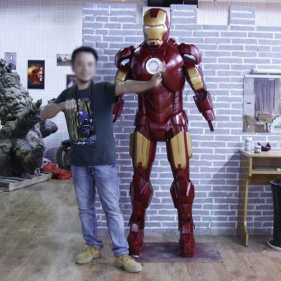电影城大型不锈钢变形金刚雕塑