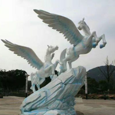 广场小区摆放玻璃钢带翅膀飞马雕塑 支持定做