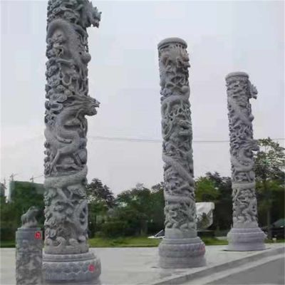 城市广场摆放大型天然石材青石浮雕龙盘柱