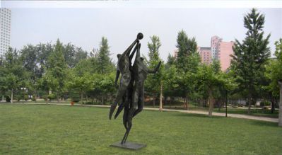 广场公园抽象打篮球人物铸铜雕塑