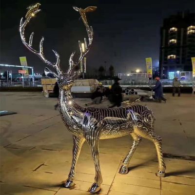 广场园林摆放大型镜面不锈钢鹿动物景观艺术雕塑