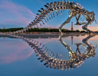 广场摆放大型不锈钢抽象恐龙架景观雕塑