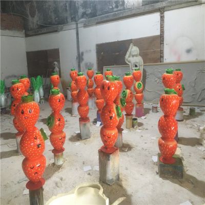 糖葫芦型卡通草莓雕塑