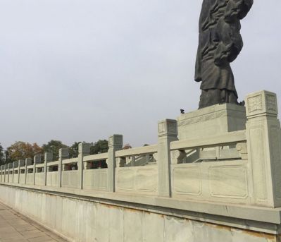 公园广场人物石雕台阶简易大理石装饰防护栏板
