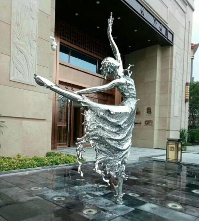 不锈钢抽象园林景观会所酒店跳舞的抽象女人雕塑