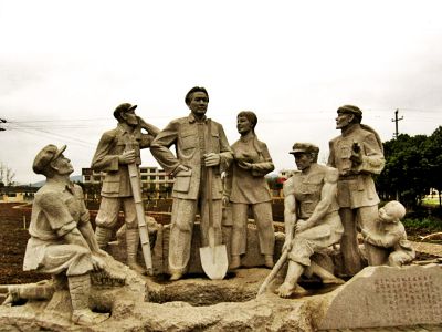 景区创意景观不锈钢铜雕战士与毛泽东雕塑
