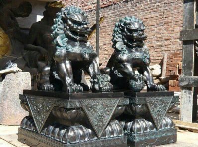 广场景区创意不锈钢仿铜创意一对狮子雕塑