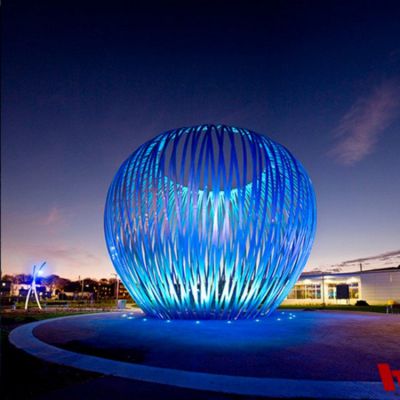 不锈钢大型镂空竖条圆形造型广场灯光景观雕塑