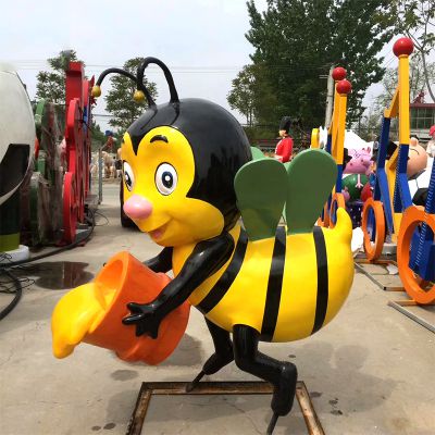 公园商场采花蜜玻璃钢蜜蜂雕塑