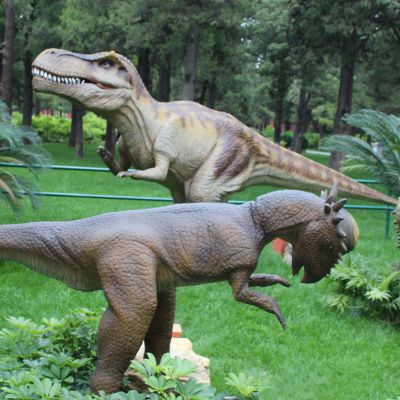 景区玻璃钢大型仿真动物恐龙雕塑