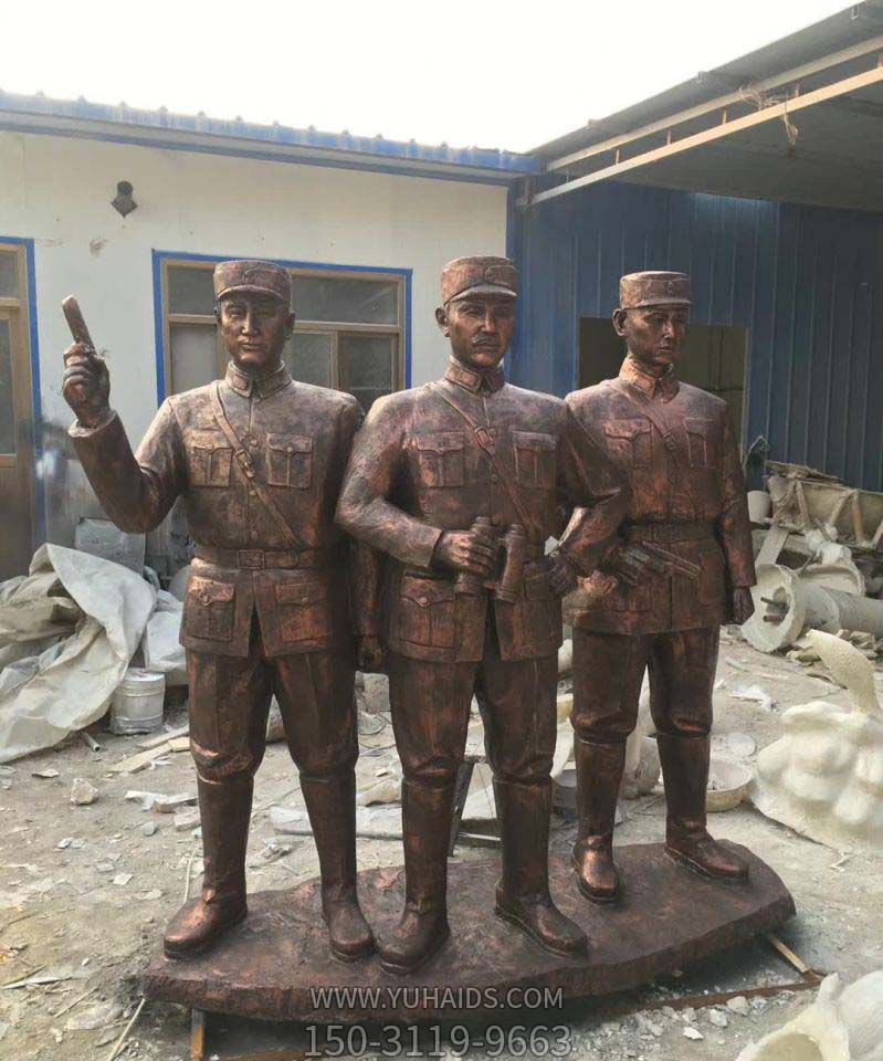 景区园林玻璃钢仿铜八路军雕塑