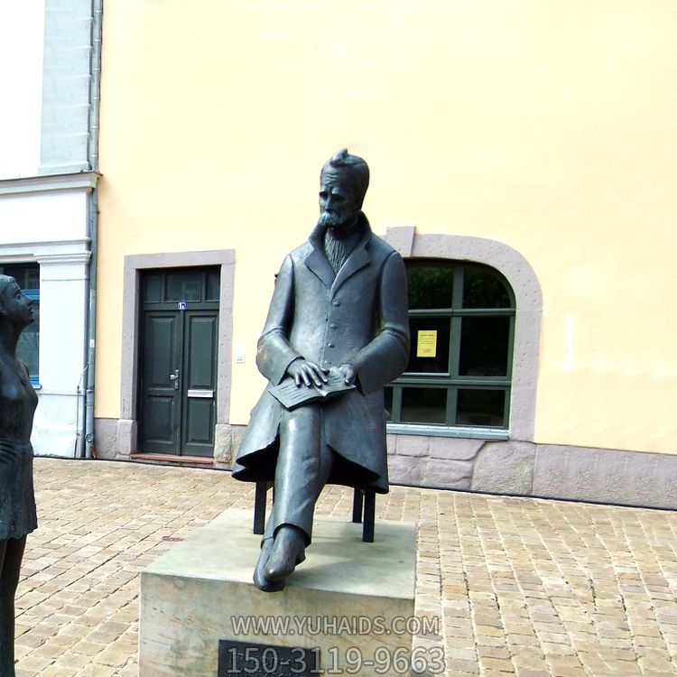 世界名人德国著名哲学家铜雕景观尼采雕塑