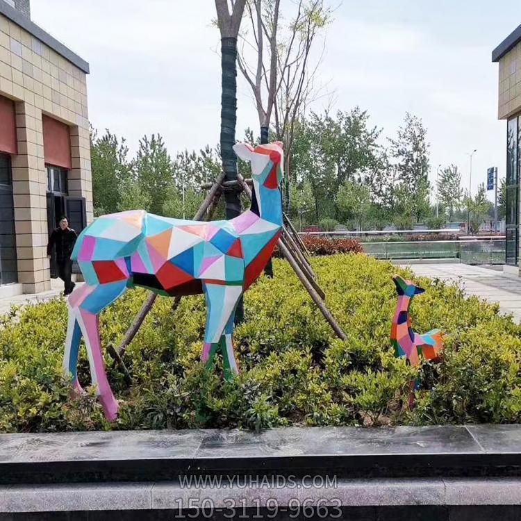 不锈钢几何彩绘园林广场抽象鹿雕塑