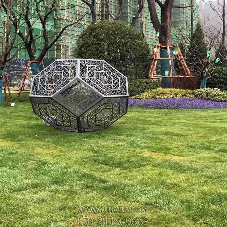 不锈钢几何园林广场镂空照明摆件雕塑