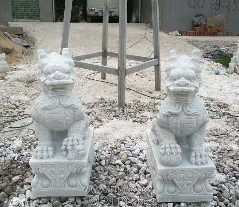 户外景区大理石石雕神兽麒麟雕塑