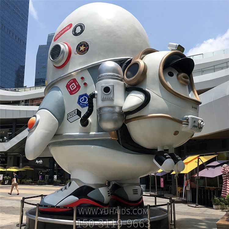 广场大型不锈钢太空企鹅雕塑