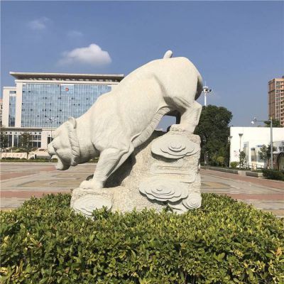 工厂企业大型大理石石雕下山的狮子雕塑