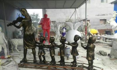 校园老师和儿童铜雕儿童雕塑